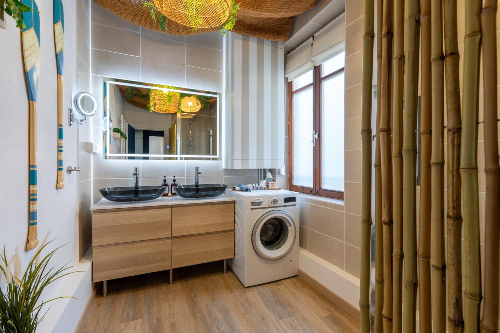 Lit Rond Tres Grand Et Confortable - Garage Possible Ou Parking Gratuit Rue - Gare 2 Min Et Ville 4 Min En Tram - Ciel Etoile - Netflix Videoprojecteur - Luxe Et Evasion ستراسبورغ المظهر الخارجي الصورة